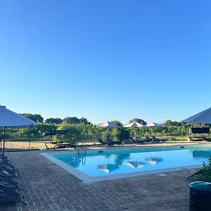 agriturismo-podere-la-fornace-tordibetto.hotels-perugia.com/