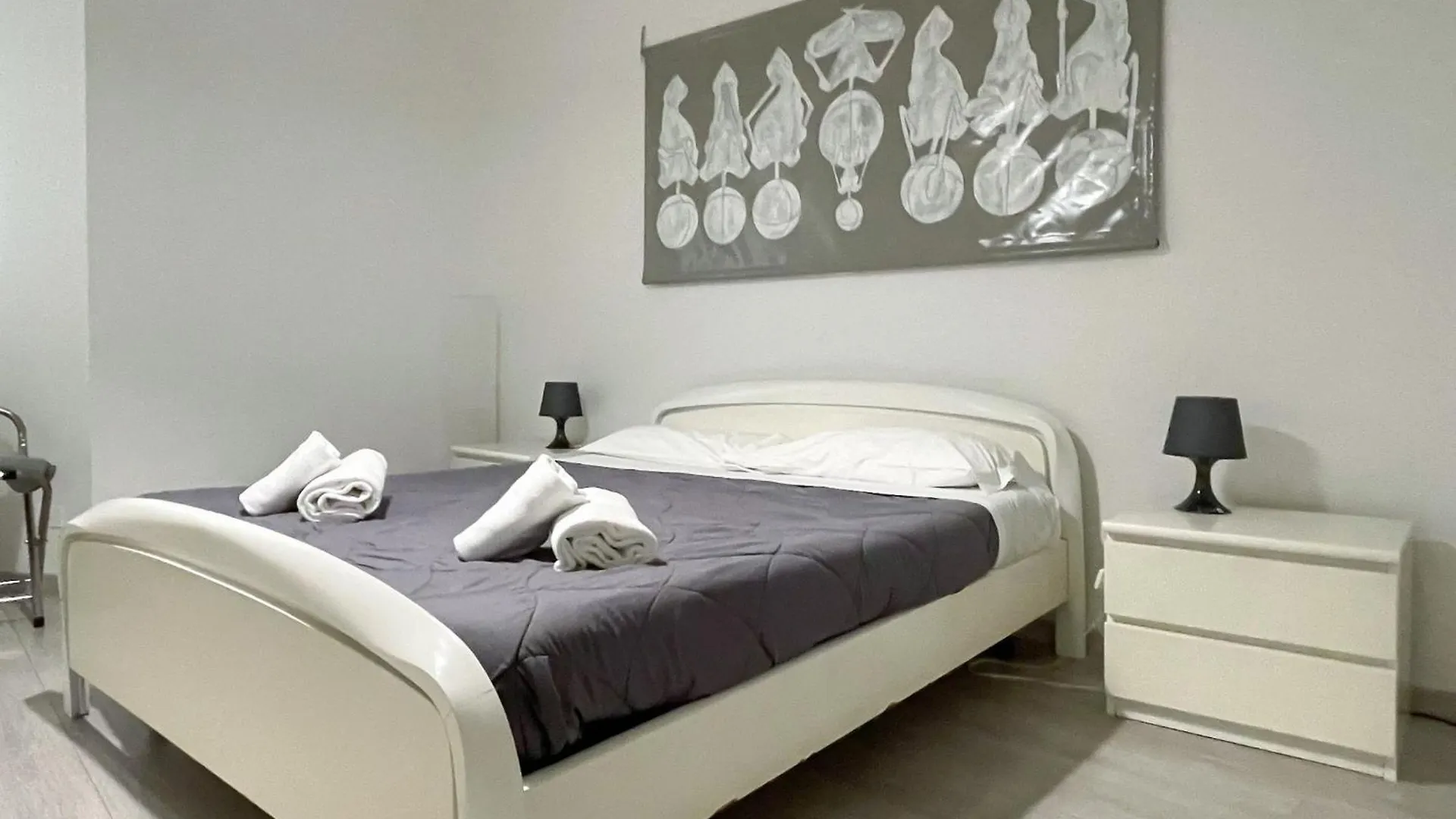 Paloma Center Town Apartment Bellagio Italy